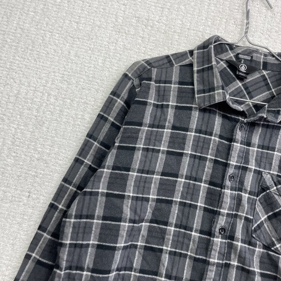 Y2K Volcom Black Modern Fit Plaid Flannel Button Up Shirt Men’s Size XL Skate - Picture 3 of 15